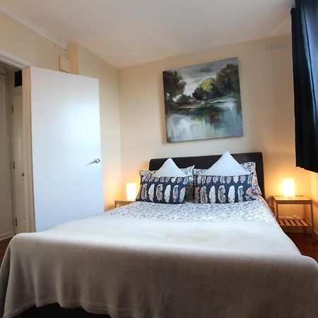 Chelsea Off Kings Road One Bedroom Apartment With Balcony 런던 외부 사진