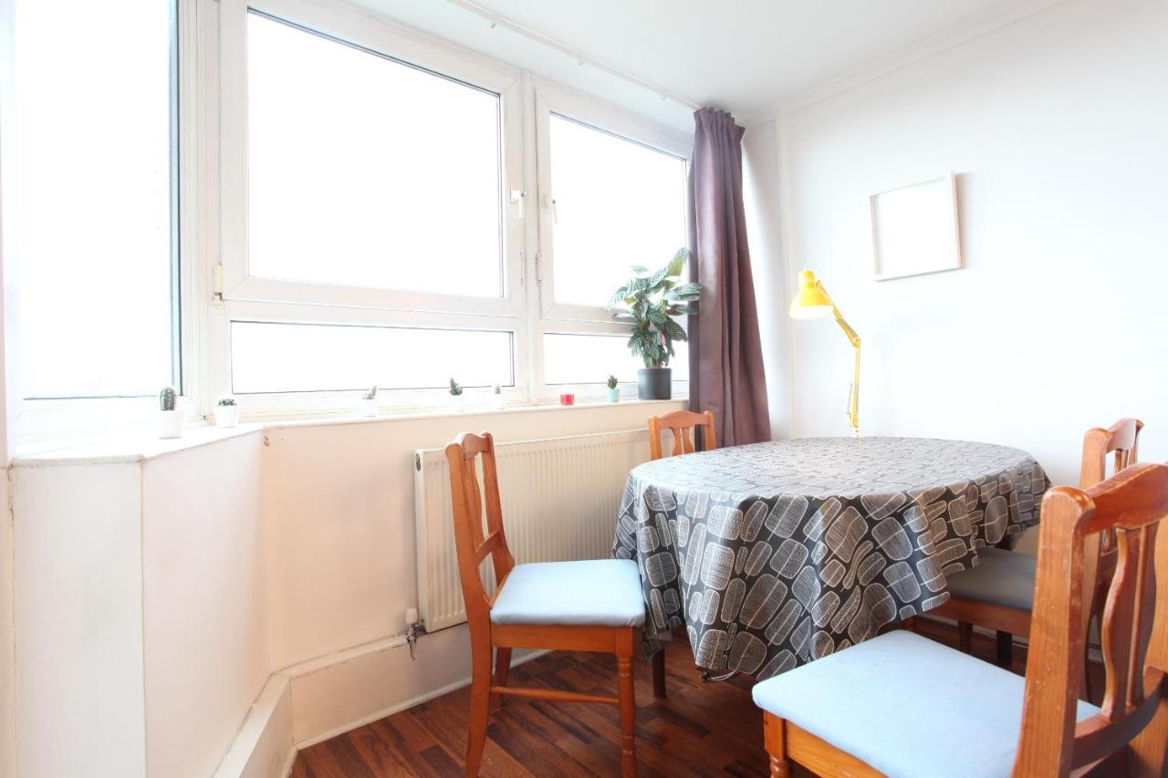 Chelsea Off Kings Road One Bedroom Apartment With Balcony 런던 외부 사진