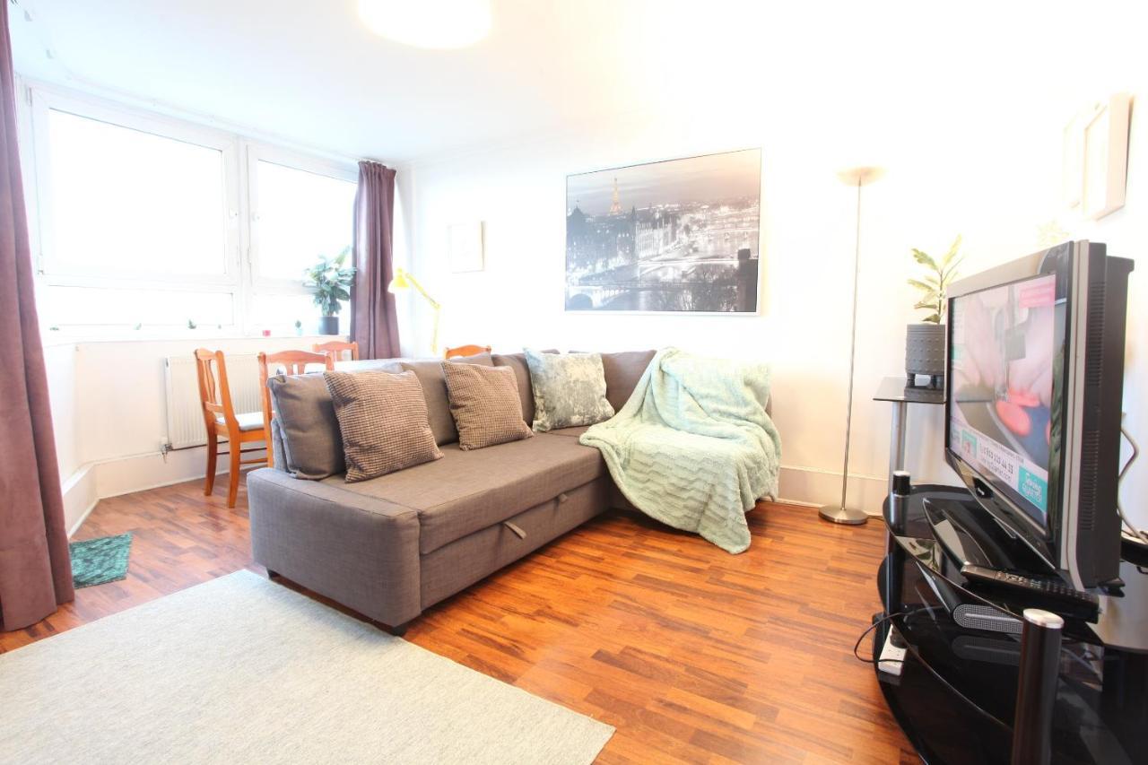 Chelsea Off Kings Road One Bedroom Apartment With Balcony 런던 외부 사진