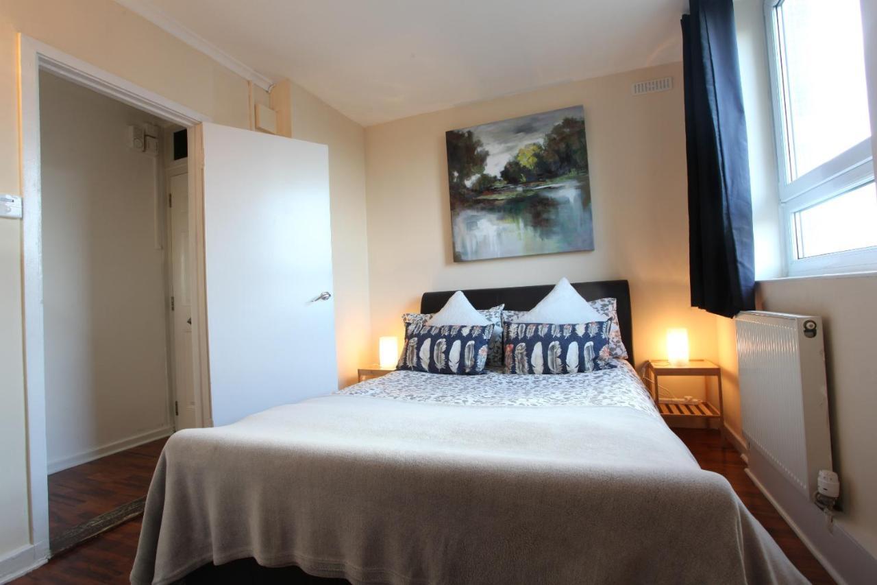 Chelsea Off Kings Road One Bedroom Apartment With Balcony 런던 외부 사진