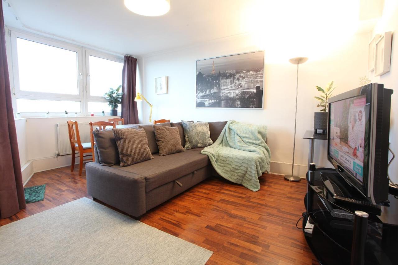 Chelsea Off Kings Road One Bedroom Apartment With Balcony 런던 외부 사진